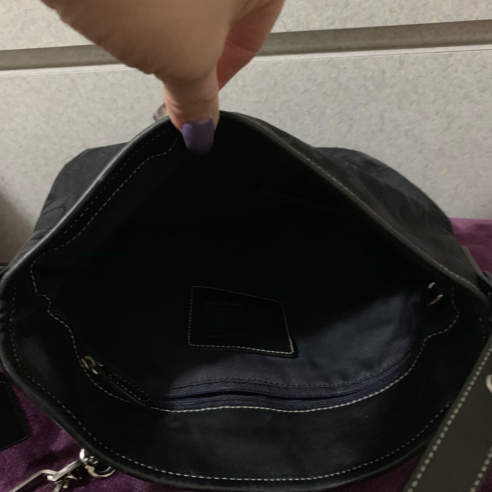 Coach purse - Picture 5 of 5